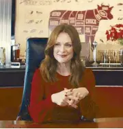  ??  ?? Julianne Moore plays wacky drug queen Poppy Adams