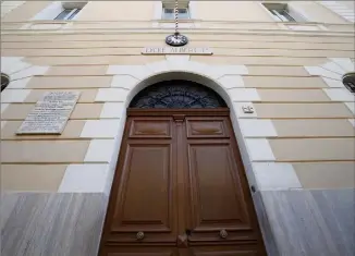  ?? (Photo Jean-François Ottonello) ?? Dans les lycées, les élèves de re devraient ouvrir le bal.