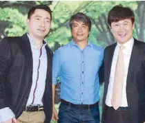  ??  ?? Charles Mandy, Dr. Stephen Lacson and Dr. Ahn Gun Young