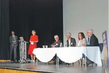  ?? ?? Jane MacLeod leads the panel of speakers during the DYW conference.