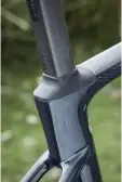  ??  ?? ABOVE The aero-sculpted seat tube saves drag
