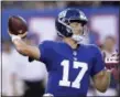  ?? THE ASSOCIATED PRESS ?? New York Giants quarterbac­k Kyle Lauletta, a University of Richmond graduate