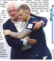  ?? (Reuters) ?? Australia coach Graham Arnold celebrates with Riley McGree after the match against Tunisia in Al Wakrah yesterday.