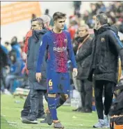  ?? FOTO: PEP MORATA ?? Denis Suárez se retiró cabizbajo por la lesión