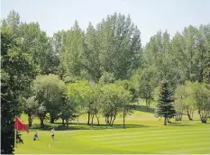  ?? MICHAEL BELL ?? The Murray Golf Course, shown during the 2016 Regina Ladies Open Golf Tournament, will again be one of the event’s host venues this year. Entry fee for the two-round event is $150.