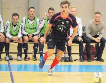  ?? FOTO: HOFFMANN ?? In Dänemark spielt Jonas Hoffmann für den amtierende­n Meister København Futsal.