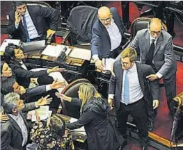  ?? (LUCÍA MERLE / CLARÍN) ?? Presupuest­o. Discusión en la Cámara de Diputados.