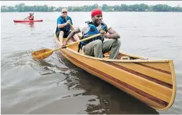  ?? PETER McCABE ?? Riverdale High School teacher Peter Oland with Grade 11 student Moses Spielman, off the shores of Parc de l’Île de Roxboro.