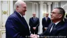  ??  ?? Александр Лукашенко и президент IIHF Рене Фазель
