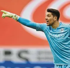  ?? Foto: Torsten Silz, dpa ?? Bielefelds Torhüter Stefan Ortega Moreno hatte mit seinen Leistungen großen Anteil am Klassenerh­alt der Arminia.