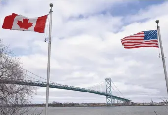  ?? - Archives ?? La frontière canado-américaine, à Windsor, en Ontario.