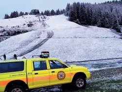  ??  ?? Perlustraz­ioni I mezzi del Soccorso alpino impegnati nelle ricerche