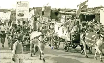  ?? Photo: Times of India ?? January 1952: Hectic campaignin­g in Delhi before the first general election.