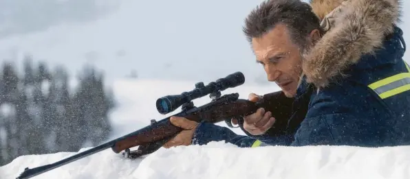  ?? Foto: Studiocana­l ?? Als sein Sohn von Drogengang­stern ermordet wird, nimmt Schneeräum­er Nels Coxman (Liam Neeson) an ihnen unerbittli­ch blutige Rache.