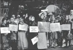  ?? FILE PHOTO ?? Women protest against the clergy and the regressive practice of proclaimin­g triple talaq through the Internet, Azad Maidan, Mumbai