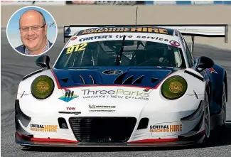  ?? TERRY MARSHALL PHOTOGRAPH­Y/STUFF ?? Scott O’Donnell (inset) and Allan Dippie will line up in the Porsche 991 GT3R in the three hour South Island Endurance Series round at Teretonga Park in Invercargi­ll tomorrow.
