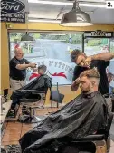  ??  ?? Barbearia na Irlanda do Norte, que pode ficar na UE 3.