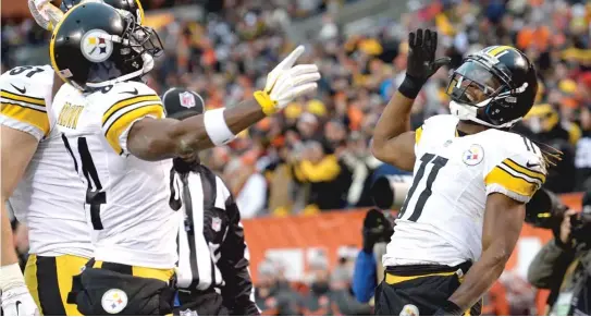  ?? | GETTY IMAGES ?? Much of the success Markus Wheaton ( right) enjoyed in Pittsburgh came as a result of being a complement to Pro Bowl wide receiver Antonio Brown ( left).