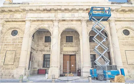  ?? MIGUEL GÓMEZ ?? Imagen de las obras que se realizan esta semana en la Casa de Iberoaméri­ca.