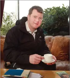  ??  ?? Time for a quick cuppa in the Upton Court Hotel, Kilmuckrid­ge.