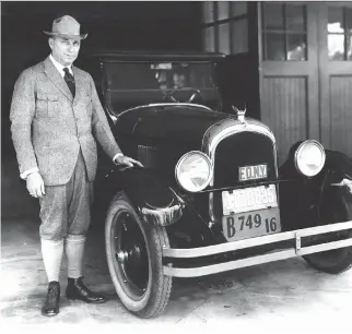  ?? FCA ?? Walter Chrysler in 1924 with the first car to bear his name.