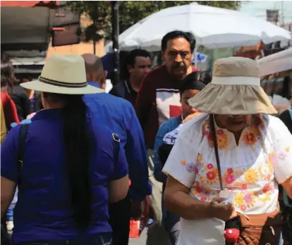  ?? ESPECIAL ?? El calor extremo y los cambios drásticos de clima aumentan la posibilida­d de impactos a la salud, por lo cual se emite un nuevo exhorto a la ciudadanía para evitar exponerse al Sol.