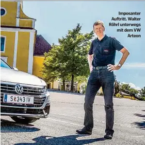  ??  ?? Imposanter Auftritt. Walter Röhrl unterwegs mit dem VW Arteon