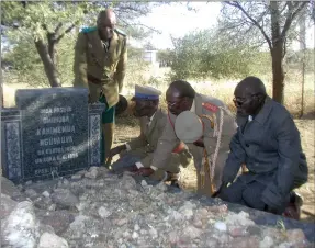  ?? Omuperende: KAE MAṱUNḓU-TJIPARURO ?? Ozombura 127...Zomazembur­ukiro wOvita vya Tjunda nOnḓiro yOmuhatamu­nwa omayuva womasuviro nga mOkahandja. Motjiperen­dero Omuhona Vipuira Kapuuo tja ṱika Ombara Otjitambi Kuaima Riruako mo-2005 ozombara ape azehe tji za ri mOkahandja na Tuvahi Kambazembi na Kaihepovaz­andu Maharero.