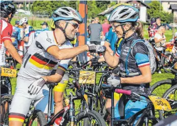  ?? FOTO: TOMOTION ?? Erneut bei der Transalp gut unterwegs: Max Friedrich und Danièle Troesch.