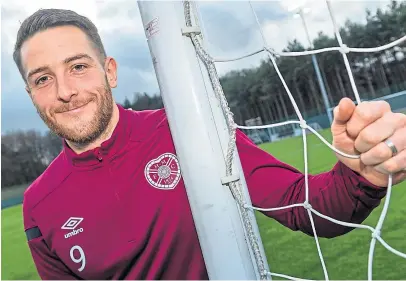  ?? Picture: SNS. ?? Conor Washington said the Jambos’ training has seen a lot of team-building.