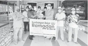 Pkbs Sumbang 100 Bakul Makanan Ramadan Pressreader
