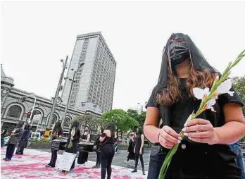  ?? /FOTO: JAIVER NIETO ?? Colectivos dicen que falta un protocolo de atención cuando una mujer está en alto riesgo.