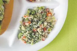  ?? Jennifer Chase, The Washington Post ?? Cauliflowe­r “Couscous” With Herbs.