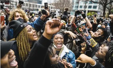  ?? Pictures: AFP ?? JUBILATION. People across America celebrate as the verdict is announced in the trial of former police officer Derek Chauvin in the Hennepin County Government Centre in Minneapoli­s, Minnesota, yesterday. Left and centre: Minneapoli­s; right Atlanta, Georgia.