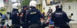  ??  ?? GESTIÓN. Varios operativos desarrolló la Policía Nacional en Santo Domingo.