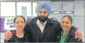  ?? HT PHOTO ?? Dhillon on his arrival at Toronto airport on Thursday.