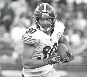  ?? EVAN HABEEB/USA TODAY SPORTS ?? Steelers running back James Conner, who has been out with an ankle injury, is practicing for a possible return Sunday.