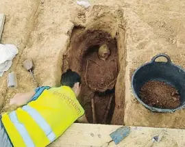  ?? Pau Gómez / Antequem ?? Una de les tombes romanes trobades recentment a la Sagrera