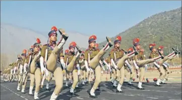  ?? WASEEM ANDRABI/HT ?? New recruits of J&K Police during their passingout parade at a training centre in Baramulla district on Sunday. As many as 472 new recruits completed their training course.