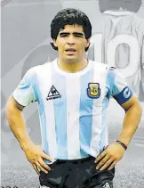  ??  ?? Maradona, ícono
del balompié