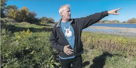  ?? DAVE SIDAWAY ?? “If you read his words closely, follow the rivers, follow geography, follow Canadian history, you’ll find that Jacques Cartier describes this very spot,” said amateur historian Donald Wiedman, standing at the tip of the island of Laval.