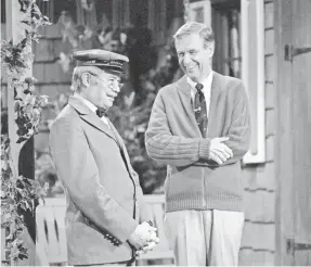  ?? FOCUS FEATURES VIA AP ?? “Won’t You Be My Neighbor” shows the positive messages Fred Rogers taught with “neighbors” such as Mr. McFeely, played by David Newell.