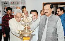  ??  ?? Mahesh Sharma, Culture Minister, inaugurati­ng the event at Lalit Kala Akademi