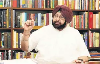  ?? ANIL DAYAL/HT ?? COMBATIVE BUT COOL: Chief minister Captain Amarinder Singh interactin­g with HT at his official residence in Sector 2, ■ Chandigarh, on Friday.