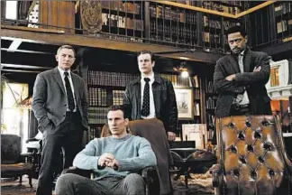  ?? CLAIRE FOLGER/LIONSGATE ?? Daniel Craig, from left, Chris Evans, Noah Segan and Lakeith Stanfield in a scene from “Knives Out.”