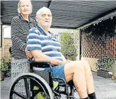  ?? Picture: NONSINDISO QWBE ?? GIFT: Rodney Hodgkinson, here in his borrowed wheelchair, has now received a new wheelchair