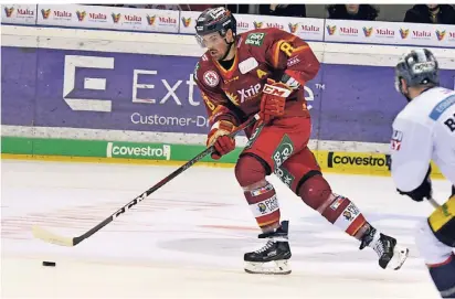  ?? BENEFOTO ?? Machte gegen Berlin am Sonntag sein 501. Spiel in der Deutschen Eishockey Liga: DEG-Verteidige­r Marco Nowak.