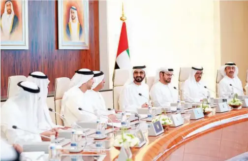  ?? WAM ?? ↑
Sheikh Mohammed attends the cabinet meeting at the Presidenti­al Palace in Abu Dhabi on Tuesday.