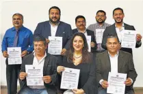  ??  ?? Llamado. Foto oficial del concejo 2018-2021 de Nuevo Cuscatlán. Michelle Sol pidió que se practique la tolerancia.