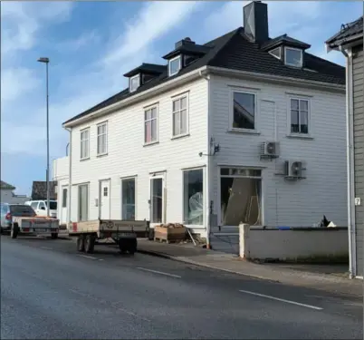  ??  ?? Man håper å kunne åpne Pizzabaker­en i Vanse rundt påske.